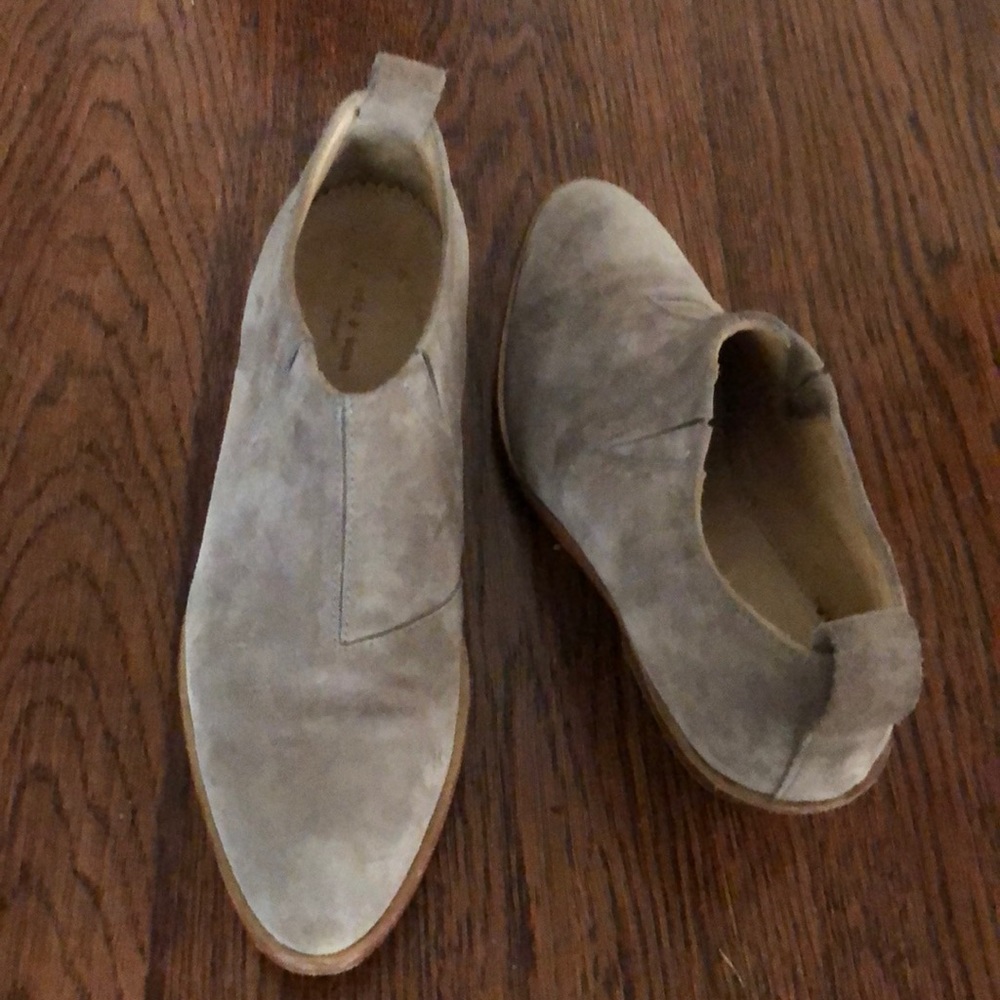 Booties - Picture 3 of 4